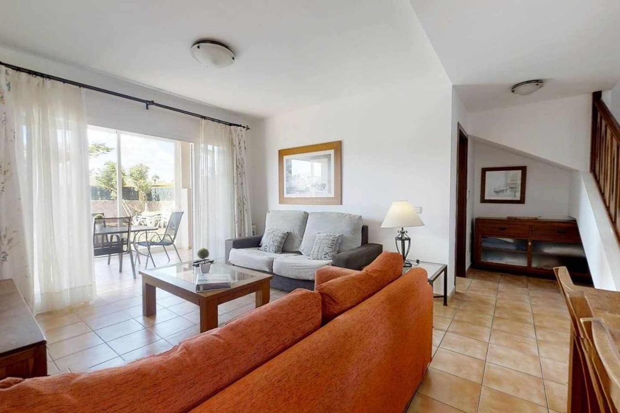 Anju Villas Villa At 100 Meters Far Of The Beach Corralejo Exterior foto