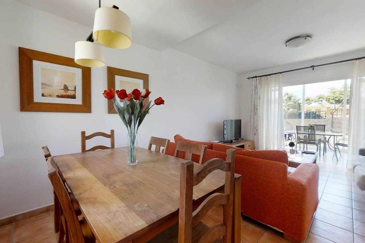 Anju Villas Villa At 100 Meters Far Of The Beach Corralejo Exterior foto