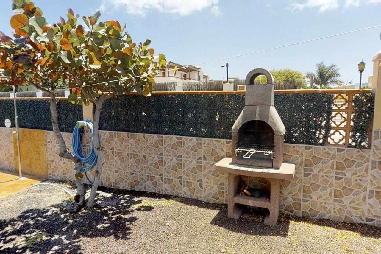 Anju Villas Villa At 100 Meters Far Of The Beach Corralejo Exterior foto