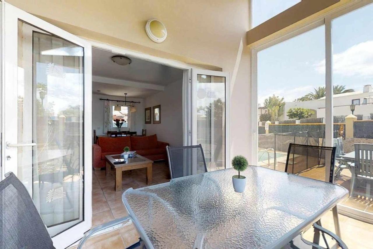 Anju Villas Villa At 100 Meters Far Of The Beach Corralejo Exterior foto
